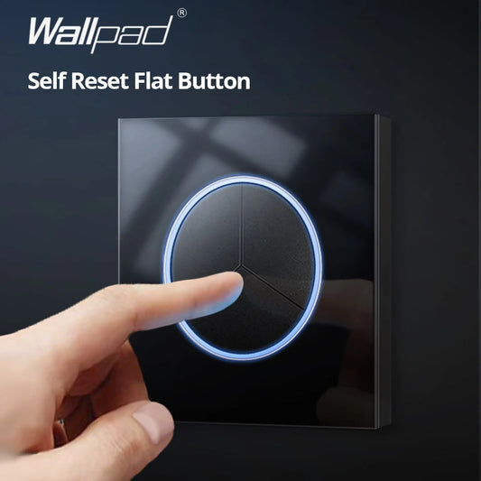Wallpad zwart glazen schakelaar met ronde blauwe LED & stopcontact